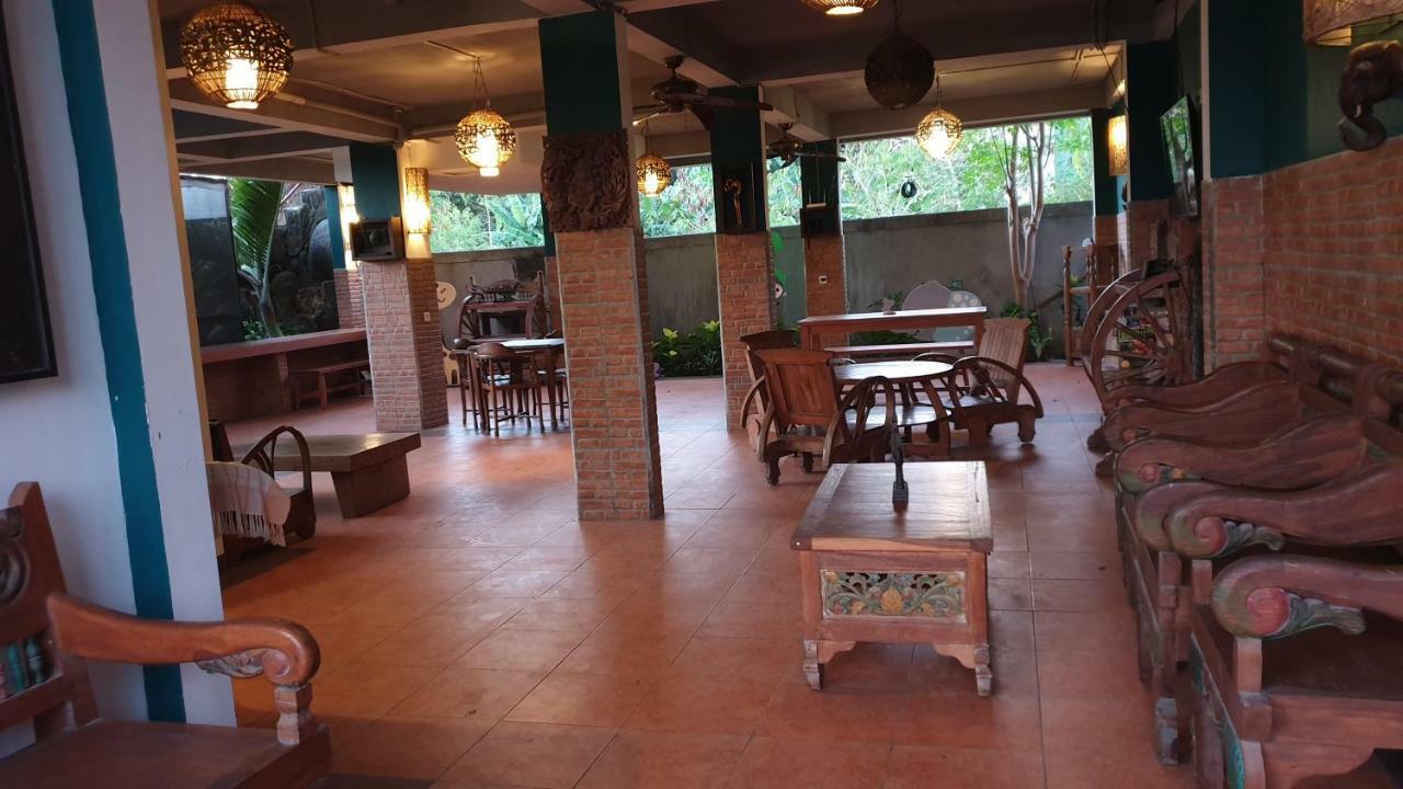 Clover Bali ジンバラン エクステリア 写真